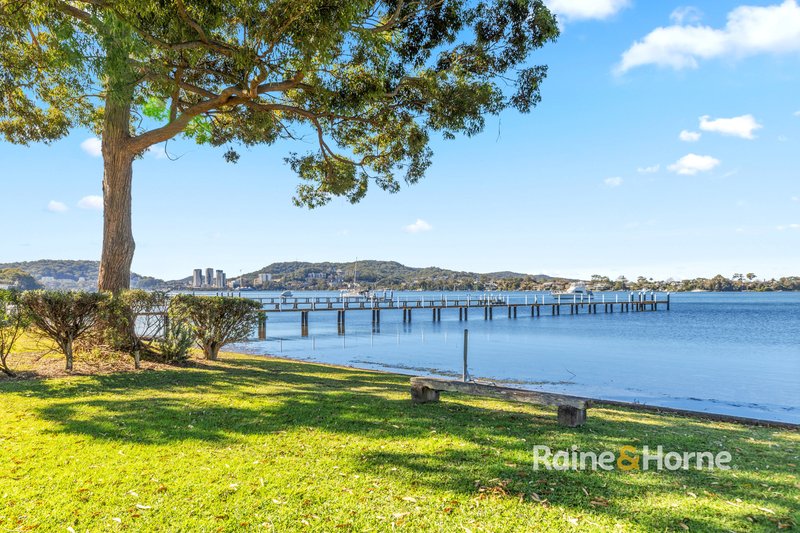 Photo - 5/17 Kurrawa Avenue, Point Clare NSW 2250 - Image 14