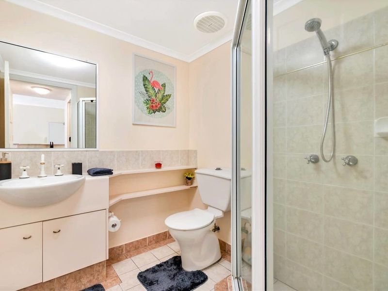 Photo - 5/17 Martyn Street, Parramatta Park QLD 4870 - Image 4