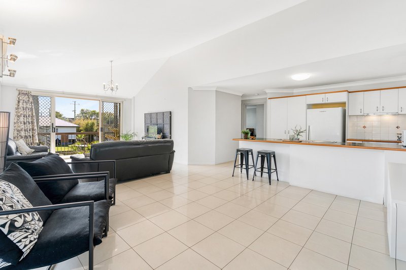 Photo - 5/17 Mitchell Street, Kedron QLD 4031 - Image 2