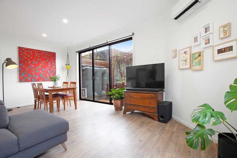 5/17 Pershing Street, Reservoir VIC 3073