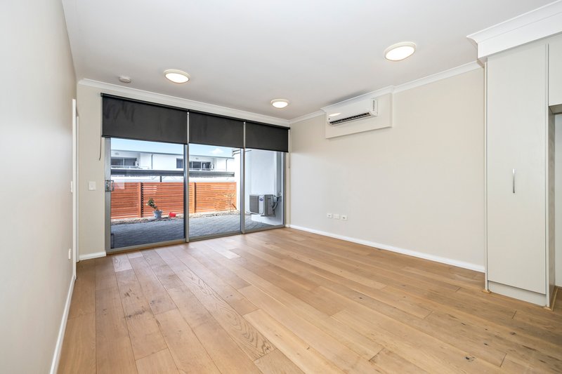 Photo - 5/17 Royal James Court, Quinns Rocks WA 6030 - Image 10