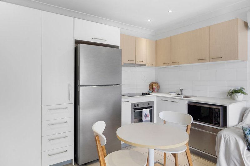 Photo - 5/17 Wickham Street, Morningside QLD 4170 - Image 6