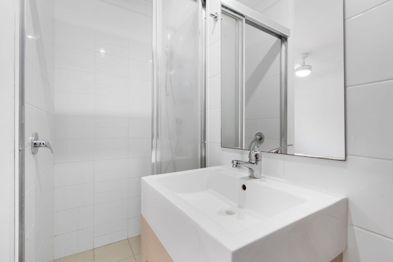 Photo - 5/17 Wickham Street, Morningside QLD 4170 - Image 10