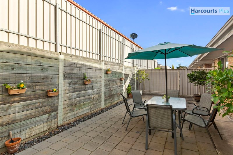 Photo - 5/17 Zwerner Drive, Hallett Cove SA 5158 - Image 15