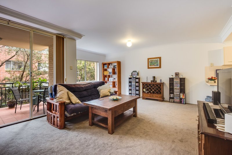 Photo - 5/170 Gertrude Street, Gosford NSW 2250 - Image 3