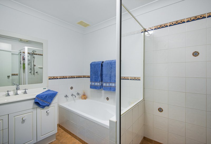 Photo - 5/170 Gertrude Street, Gosford NSW 2250 - Image 5