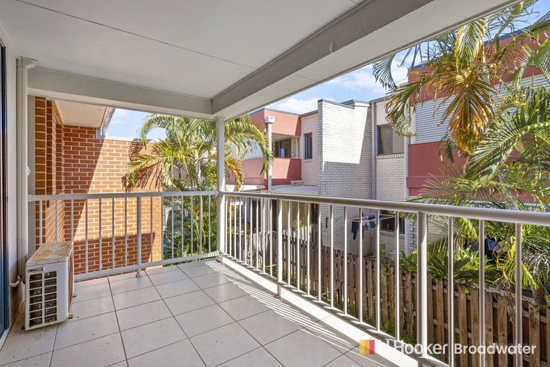 Photo - 5/170 Whiting Street, Labrador QLD 4215 - Image 12