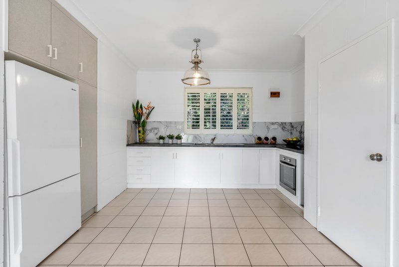 Photo - 5/171-173 Buchan Street, Bungalow QLD 4870 - Image 3