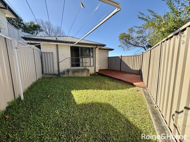Photo - 5/175 Lake Road, Elermore Vale NSW 2287 - Image 1