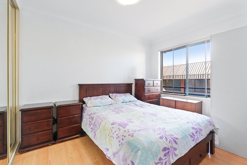 Photo - 5/18-20 Norfolk Street, Liverpool NSW 2170 - Image 6