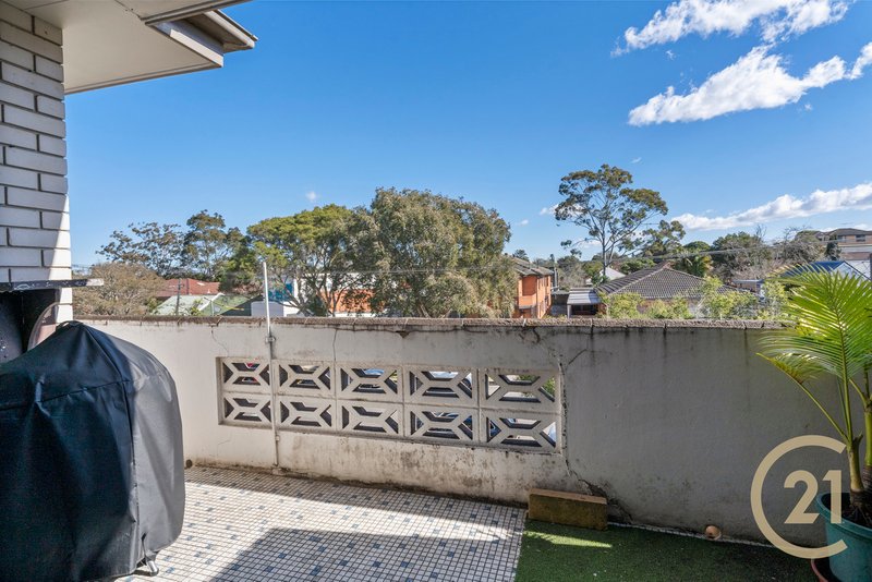 Photo - 5/18-22 Clyde Street, Croydon Park NSW 2133 - Image 5