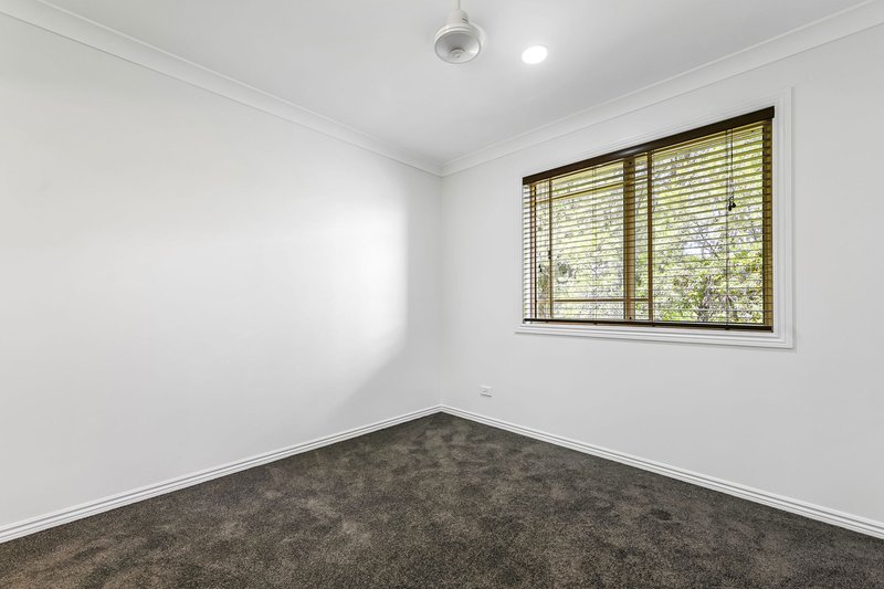 Photo - 5/18 Charlton Street, Southport QLD 4215 - Image 10