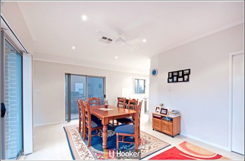 Photo - 5/18 Dickins Street, Forde ACT 2914 - Image 8