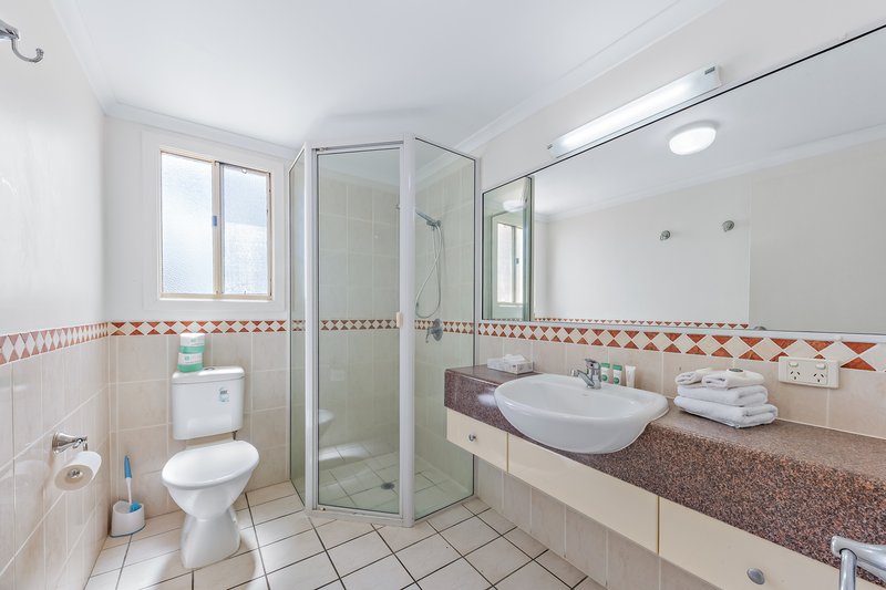 Photo - 5/18 Golden Orchid Drive, Airlie Beach QLD 4802 - Image 8