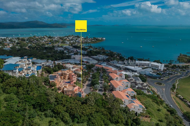 Photo - 5/18 Golden Orchid Drive, Airlie Beach QLD 4802 - Image 14