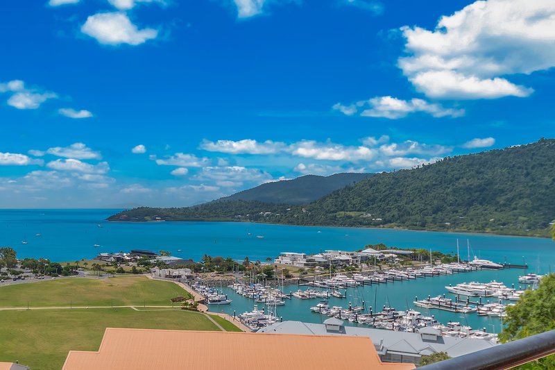 Photo - 5/18 Golden Orchid Drive, Airlie Beach QLD 4802 - Image 17