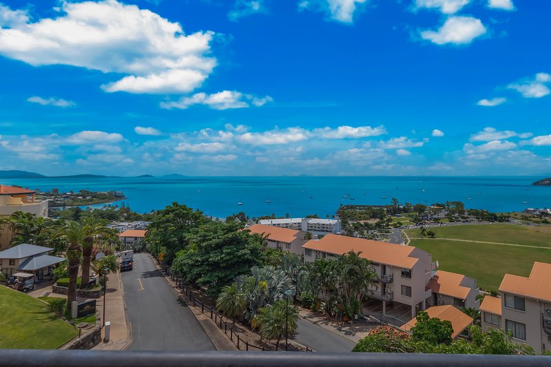 Photo - 5/18 Golden Orchid Drive, Airlie Beach QLD 4802 - Image 18