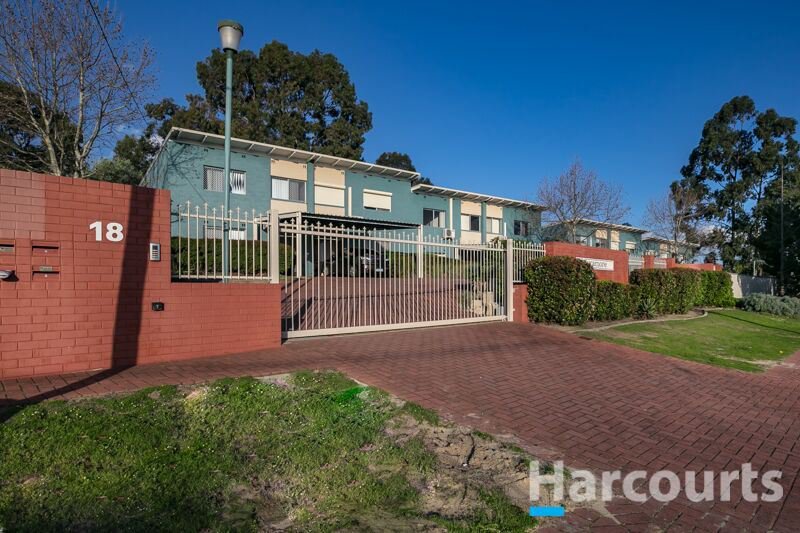 5/18 Greville Way, Girrawheen WA 6064