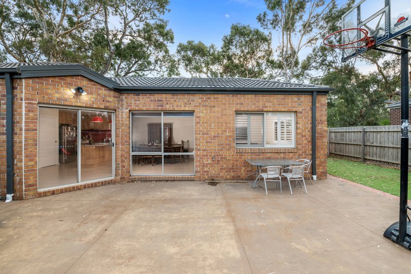 Photo - 5/18 Harmony Drive, South Morang VIC 3752 - Image 10