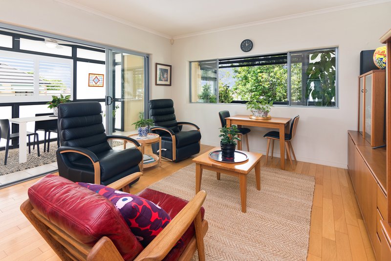 Photo - 5/18 Milne Street, Clayfield QLD 4011 - Image 2