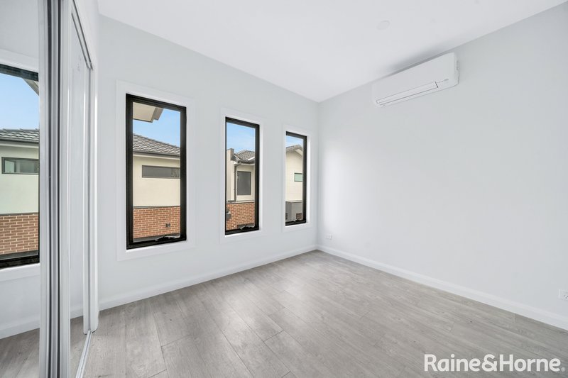 Photo - 5/18 Schotters Road, Mernda VIC 3754 - Image 7