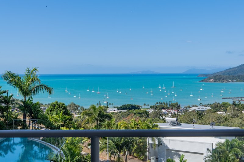 Photo - 5/18 Seaview Drive, Airlie Beach QLD 4802 - Image 2