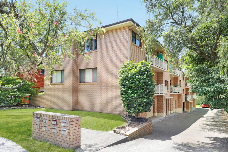 Photo - 5/18 Smith Street, Wollongong NSW 2500 - Image 5