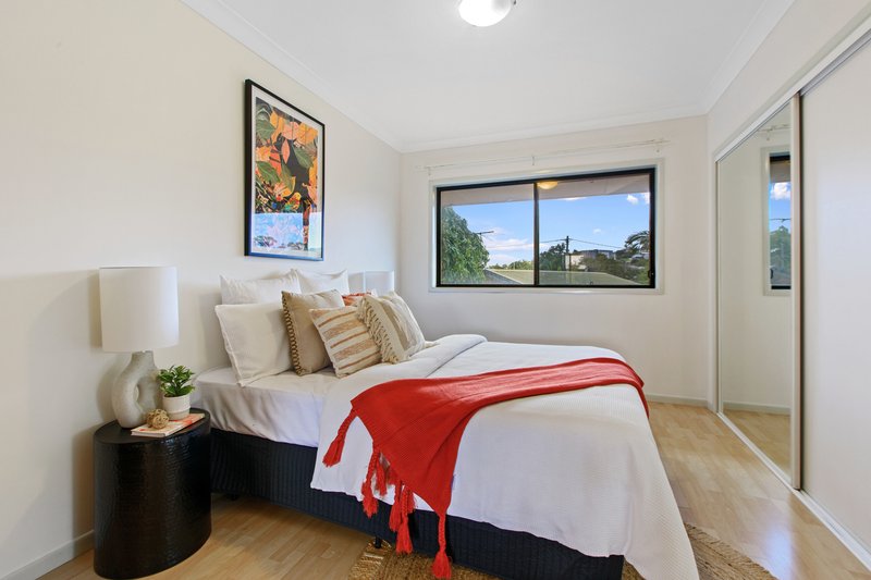 Photo - 5/18 Whitley Street, Mount Gravatt East QLD 4122 - Image 4