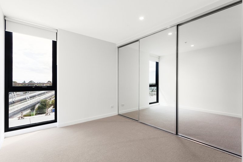 Photo - 518/1060 Dandenong Road, Carnegie VIC 3163 - Image 3