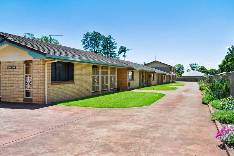 Photo - 5/183 Campbell Street, Newtown QLD 4350 - Image 2