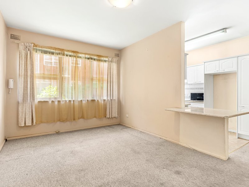 Photo - 5/19-21 Queens Road, Brighton-Le-Sands NSW 2216 - Image 2