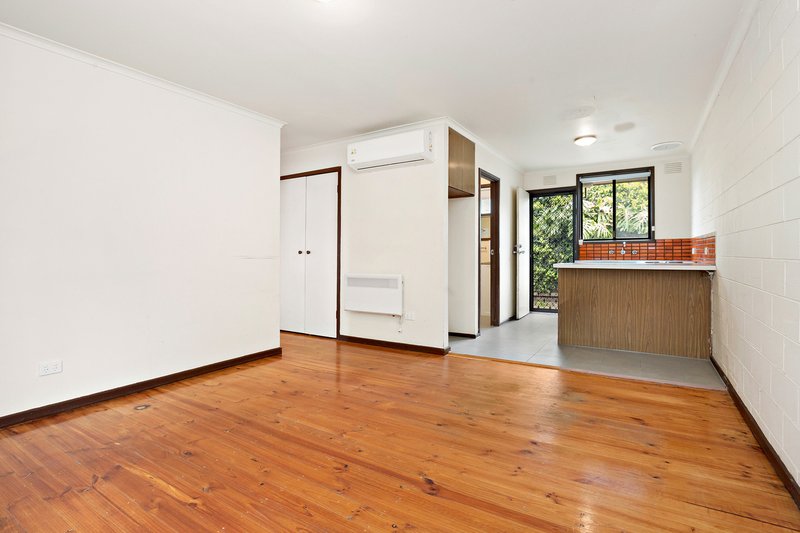 Photo - 5/19 Bradshaw Street, Frankston VIC 3199 - Image 2