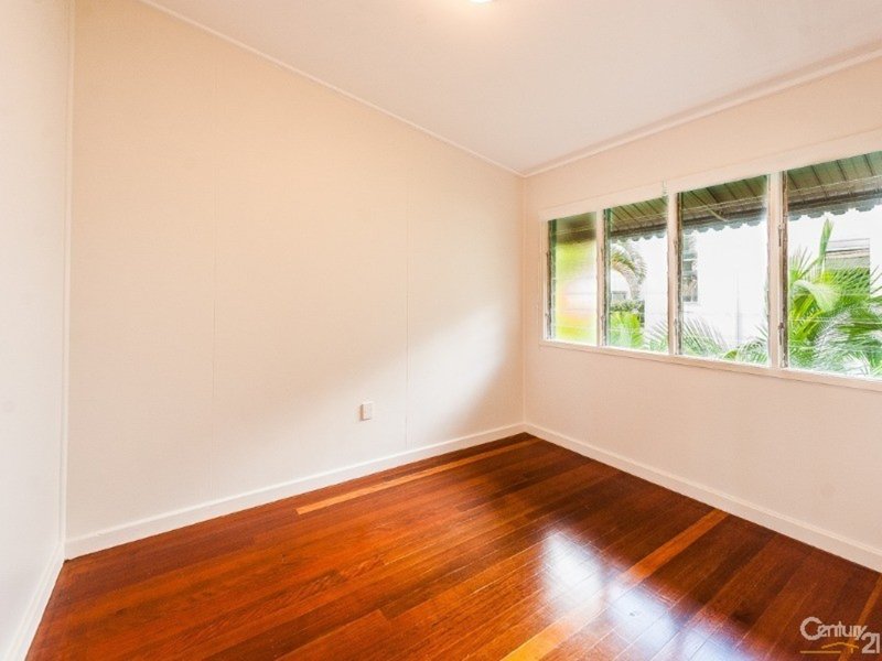 Photo - 5/19 Juan Street, Alexandra Headland QLD 4572 - Image 7