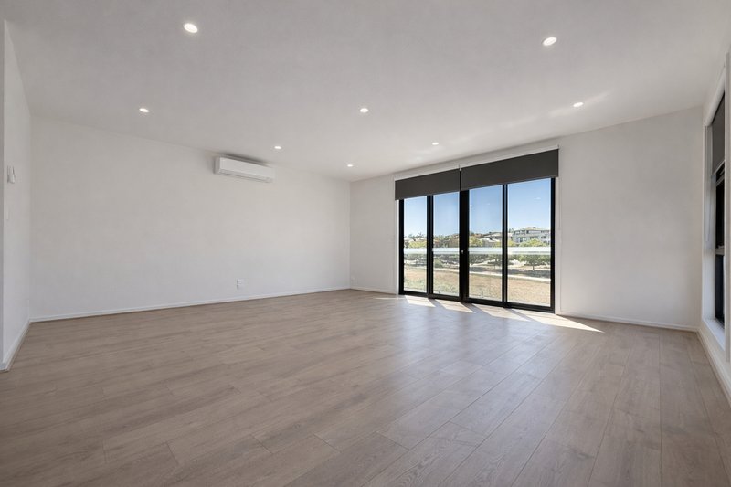 Photo - 5/19 Norcal Court, Greenvale VIC 3059 - Image 4