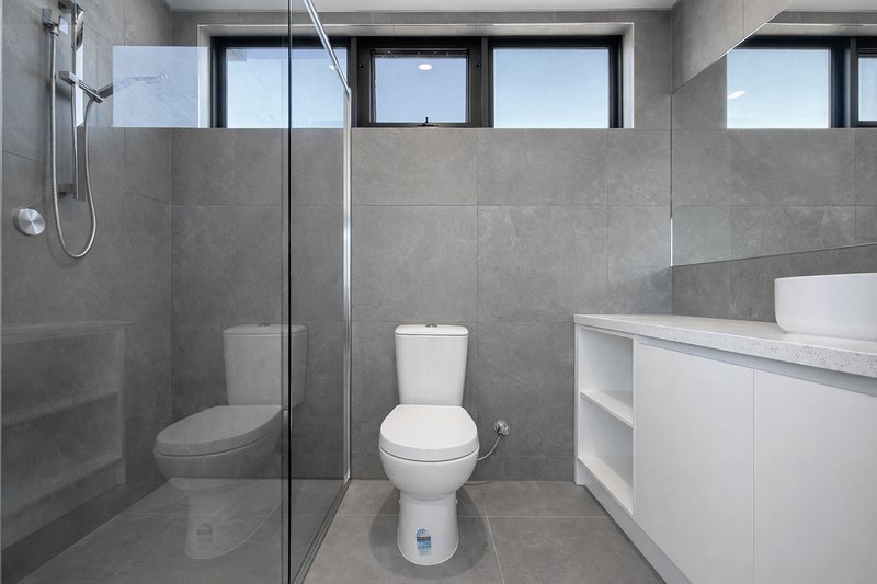 Photo - 5/19 Norcal Court, Greenvale VIC 3059 - Image 11