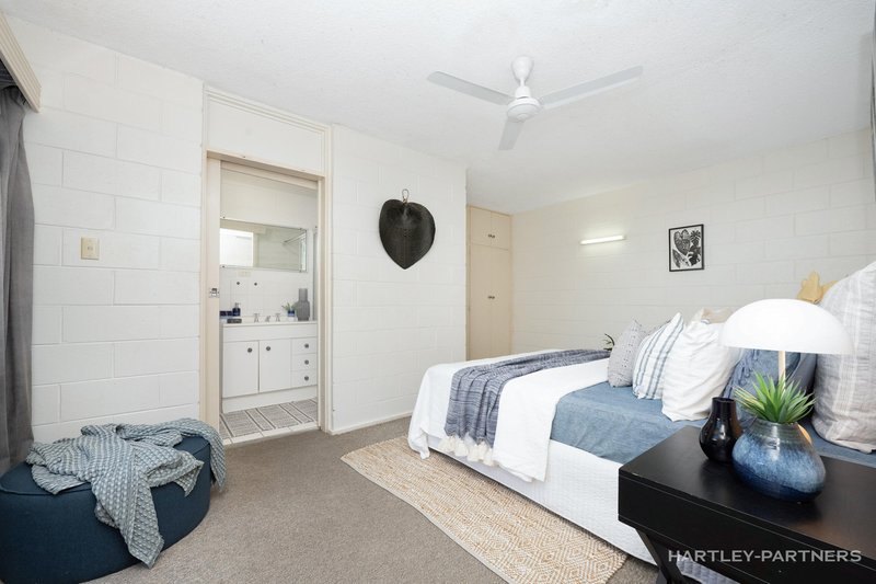 Photo - 5/19 Ryan Street, North Ward QLD 4810 - Image 5