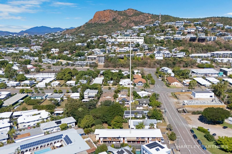 Photo - 5/19 Ryan Street, North Ward QLD 4810 - Image 9
