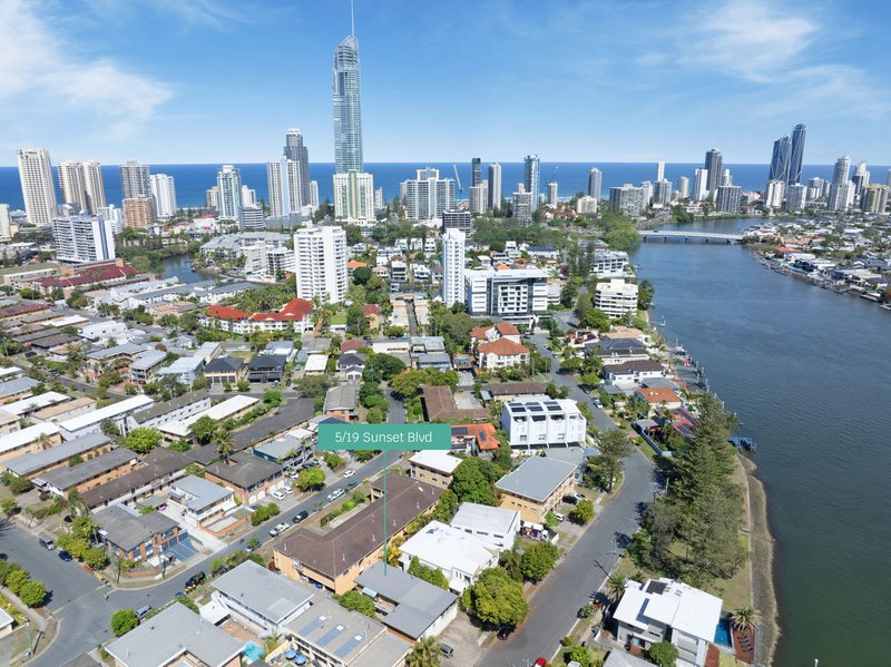 5/19 Sunset Boulevard, Surfers Paradise QLD 4217