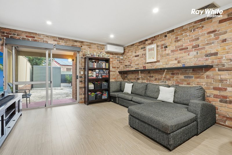 Photo - 5/19 Torrance Crescent, Quakers Hill NSW 2763 - Image 4