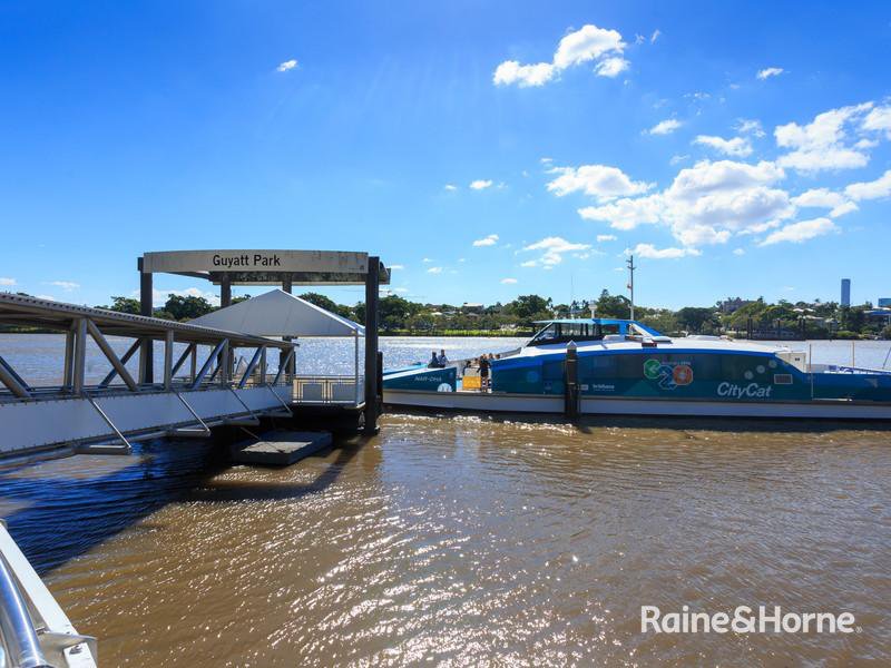 Photo - 5/194 Carmody Road, St Lucia QLD 4067 - Image 15