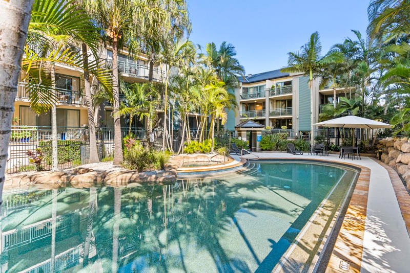 51/955 Gold Coast Highway, Palm Beach QLD 4221