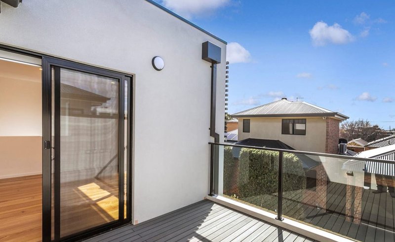 Photo - 5/198 Hyde Street, Yarraville VIC 3013 - Image 4