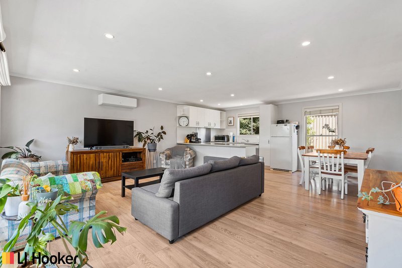 Photo - 51A Belconnen Way, Weetangera ACT 2614 - Image 3