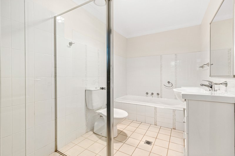 Photo - 5/1A Busaco Road, Marsfield NSW 2122 - Image 3
