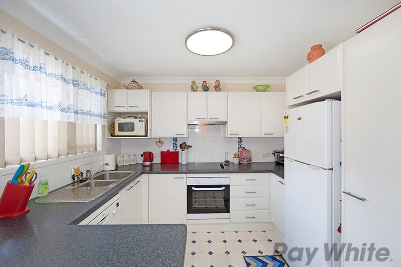 Photo - 5/1a Dudley Street, Gorokan NSW 2263 - Image 2