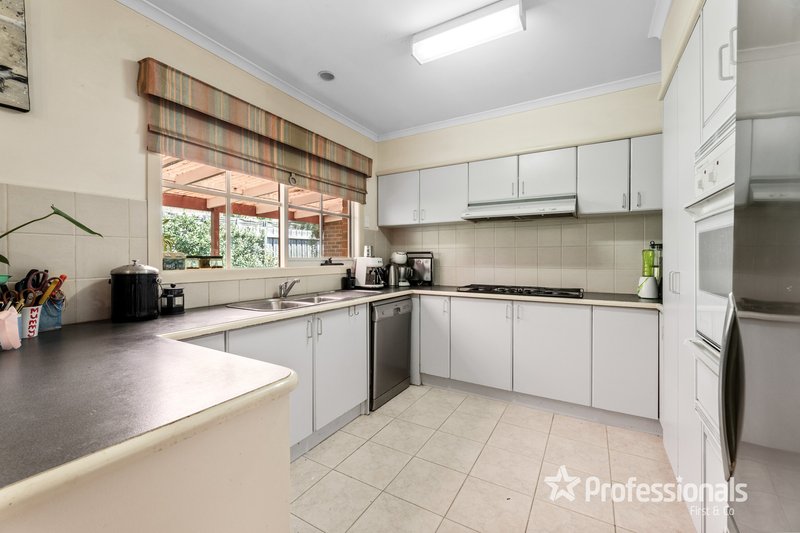 Photo - 5/1A Hastings Street, Burwood VIC 3125 - Image 5