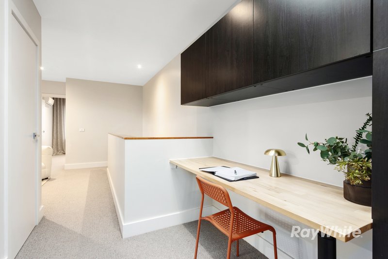 Photo - 51A Kinlock Avenue, Murrumbeena VIC 3163 - Image 7