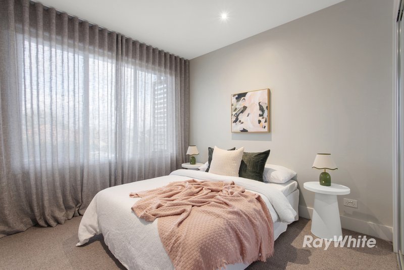 Photo - 51A Kinlock Avenue, Murrumbeena VIC 3163 - Image 8