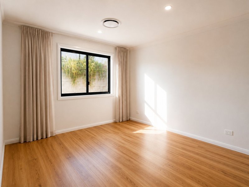 Photo - 51A Pendergast , Minto NSW 2566 - Image 2