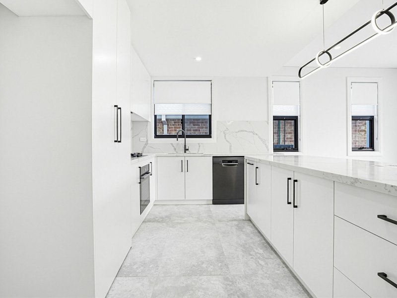 Photo - 51A Ringrose , Greystanes NSW 2145 - Image 4